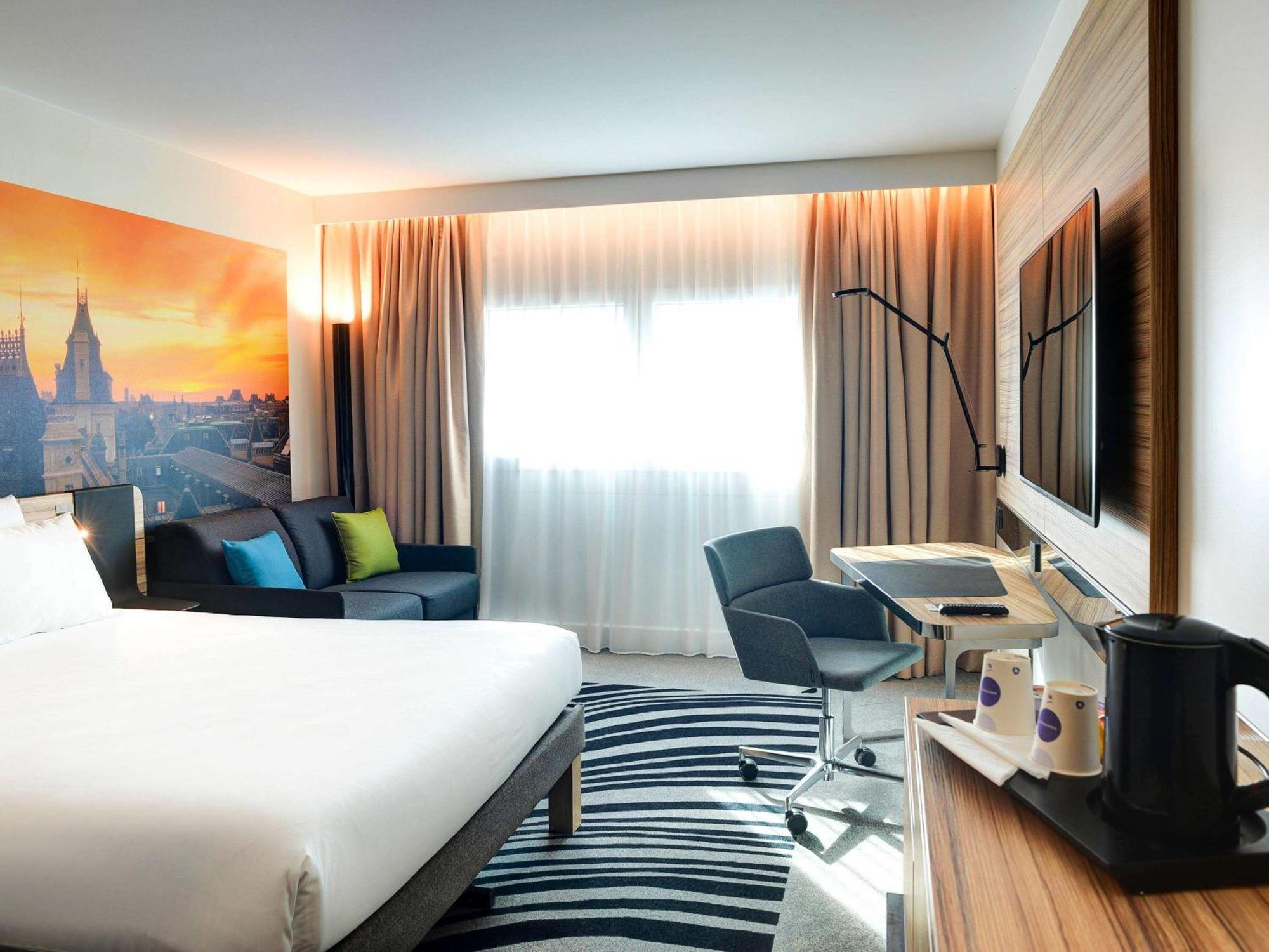 โนโวเทล ปารีส 14 ปอร์ต ดอร์เลอ็อง Hotel ภายนอก รูปภาพ